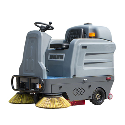 LT-A13型扫地车
